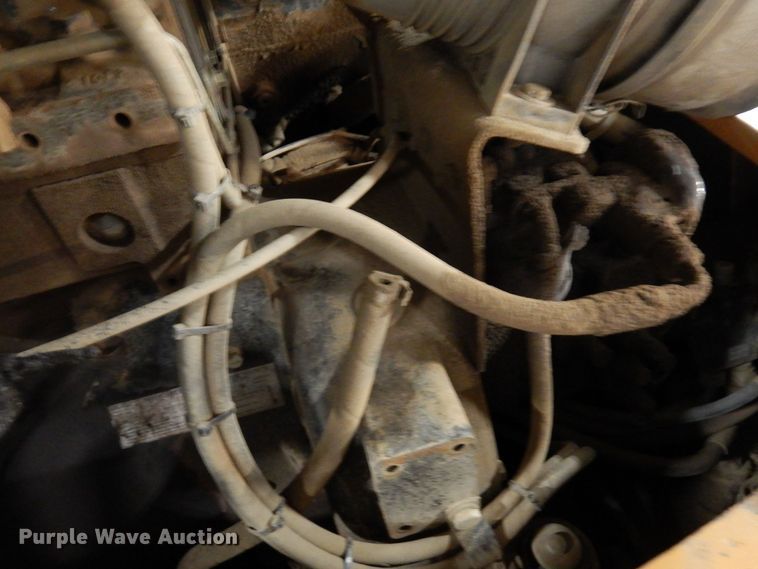 image for item KU9760 2003 Case 321D  wheel loader