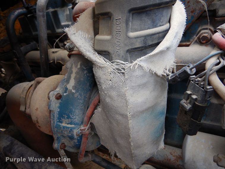 image for item KU9761 1999 International 8100  dump truck