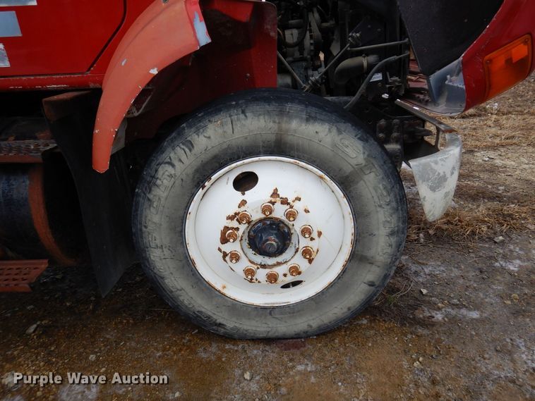 image for item KU9761 1999 International 8100  dump truck