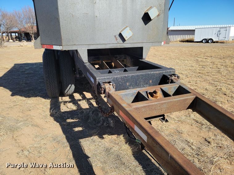 image for item LG9508 2005 International 9400i  dump truck with trailer