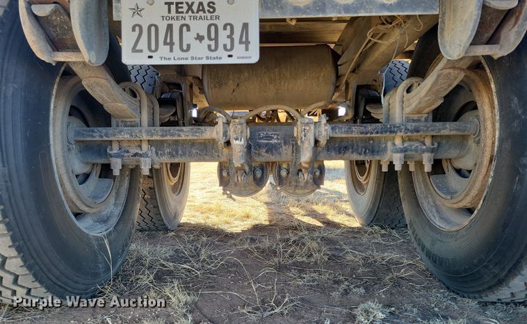 image for item LG9508 2005 International 9400i  dump truck with trailer