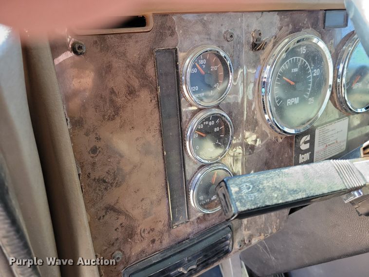 image for item LG9508 2005 International 9400i  dump truck with trailer