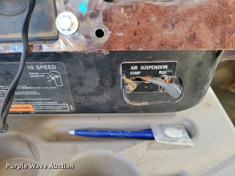 image for item LG9508 2005 International 9400i  dump truck with trailer