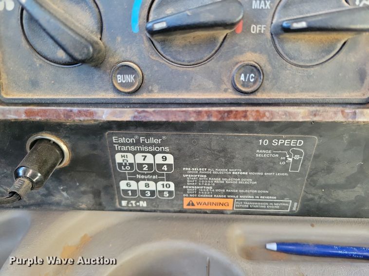 image for item LG9508 2005 International 9400i  dump truck with trailer