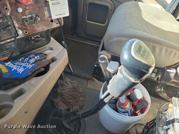 image for item LG9508 2005 International 9400i  dump truck with trailer