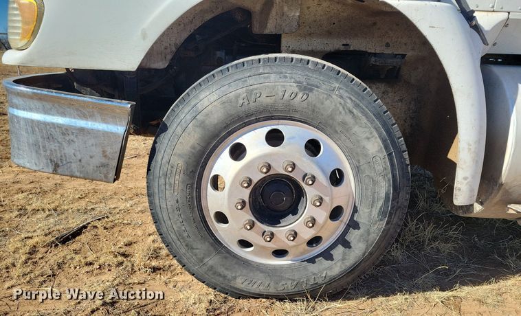 image for item LG9508 2005 International 9400i  dump truck with trailer