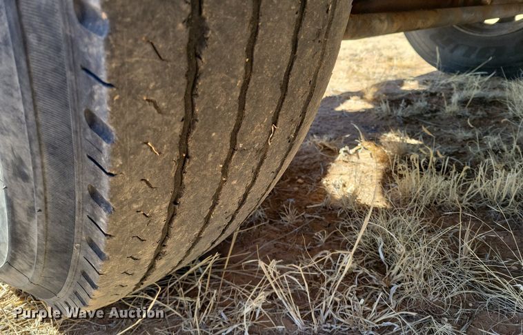 image for item LG9508 2005 International 9400i  dump truck with trailer