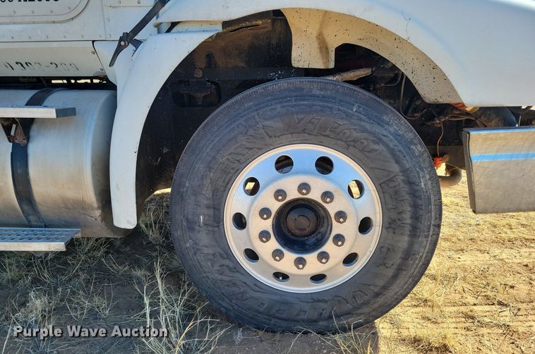 image for item LG9508 2005 International 9400i  dump truck with trailer