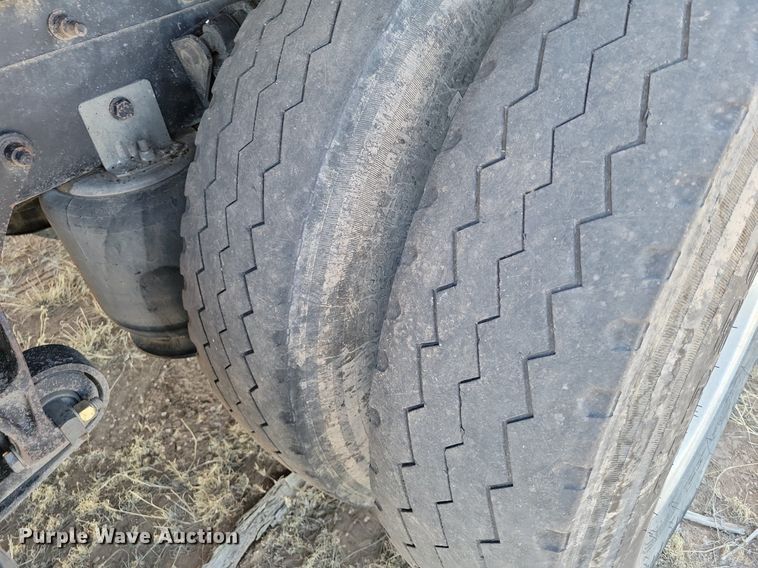 image for item LG9508 2005 International 9400i  dump truck with trailer