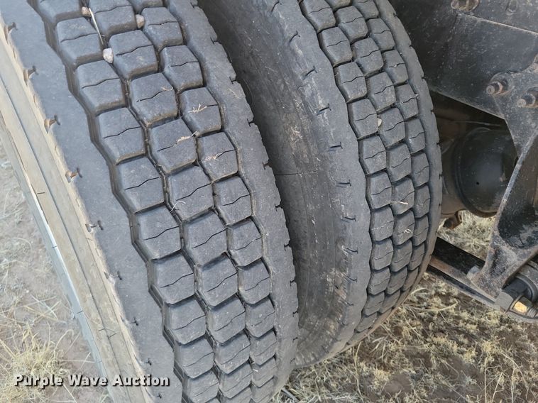 image for item LG9508 2005 International 9400i  dump truck with trailer