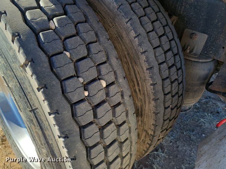 image for item LG9508 2005 International 9400i  dump truck with trailer