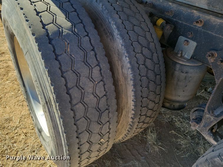 image for item LG9508 2005 International 9400i  dump truck with trailer