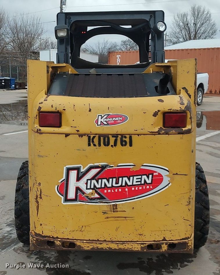 image for item LG9540 2014 Caterpillar 226B3  skid steer loader