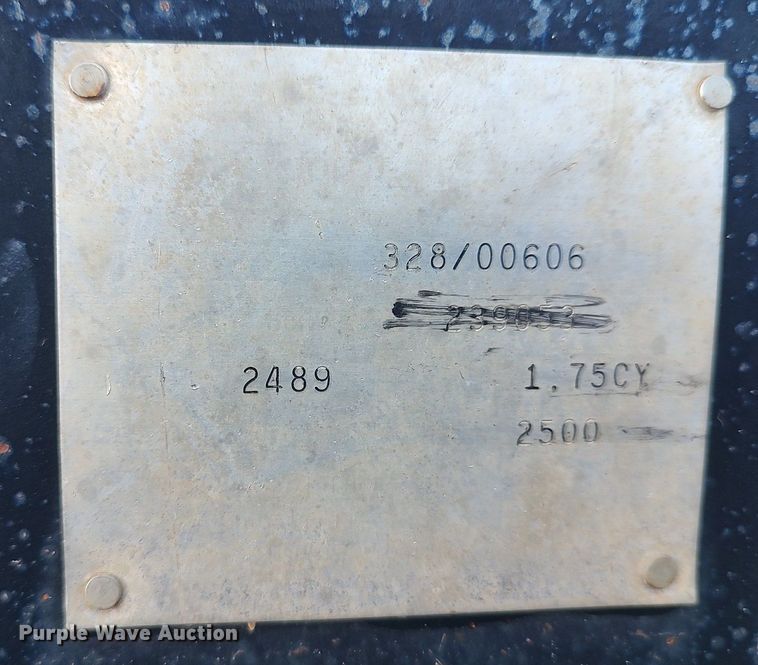 image for item LG9557 Four-in-one bucket