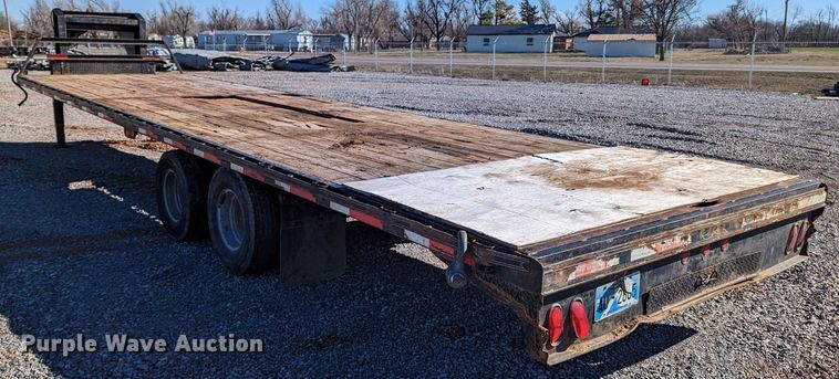 image for item LP9207 2008 Lone Star  equipment trailer