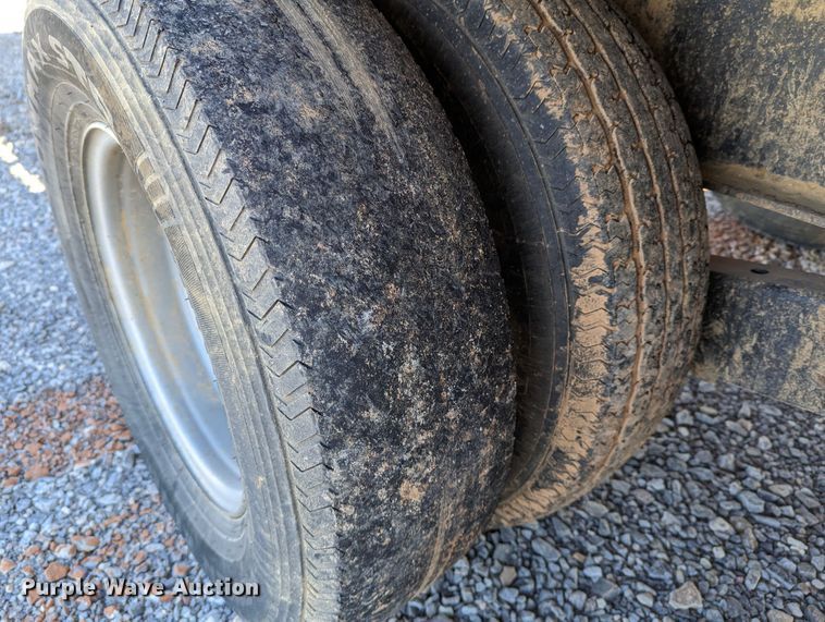 image for item LP9207 2008 Lone Star  equipment trailer