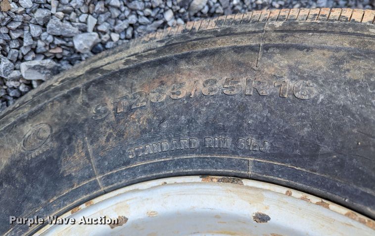 image for item LP9207 2008 Lone Star  equipment trailer