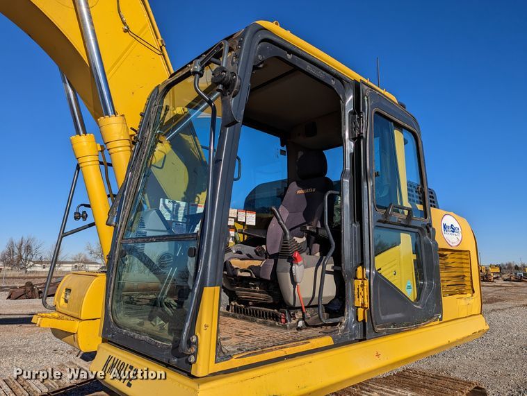 image for item LP9208 2018 Komatsu PC170LC-11  excavator
