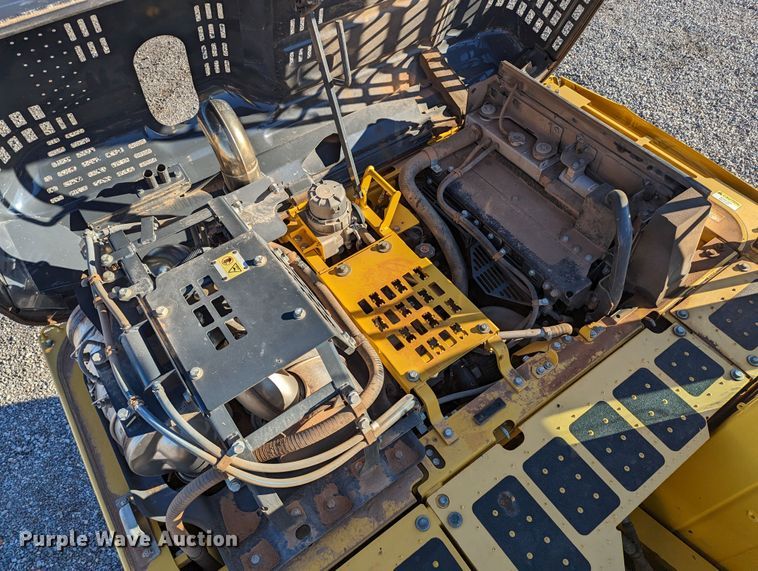 image for item LP9208 2018 Komatsu PC170LC-11  excavator