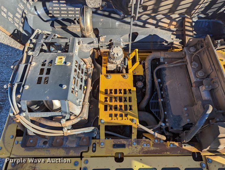 image for item LP9208 2018 Komatsu PC170LC-11  excavator