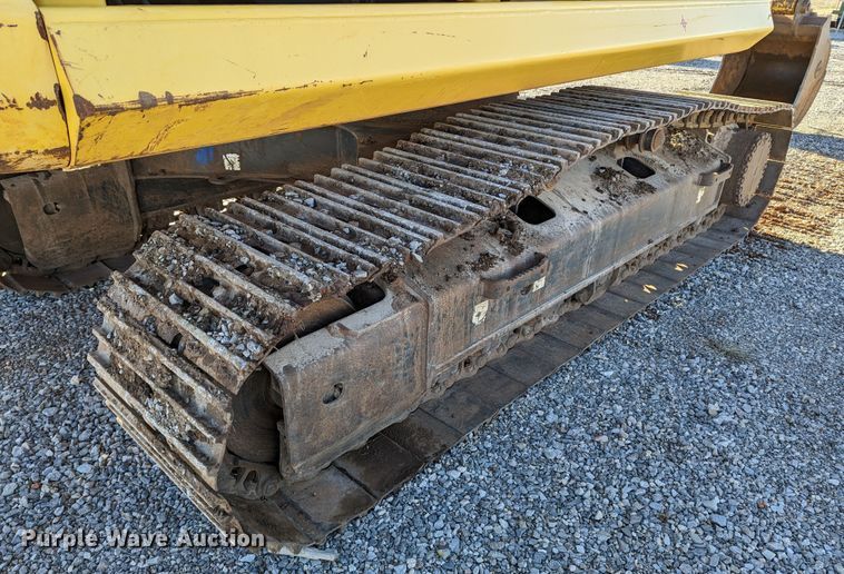 image for item LP9208 2018 Komatsu PC170LC-11  excavator
