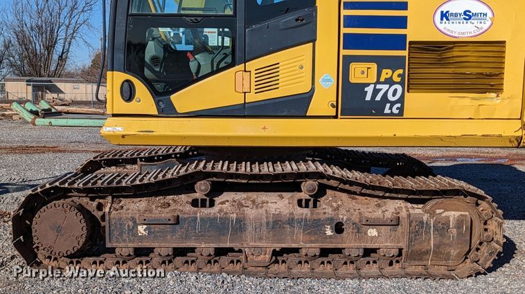 image for item LP9208 2018 Komatsu PC170LC-11  excavator