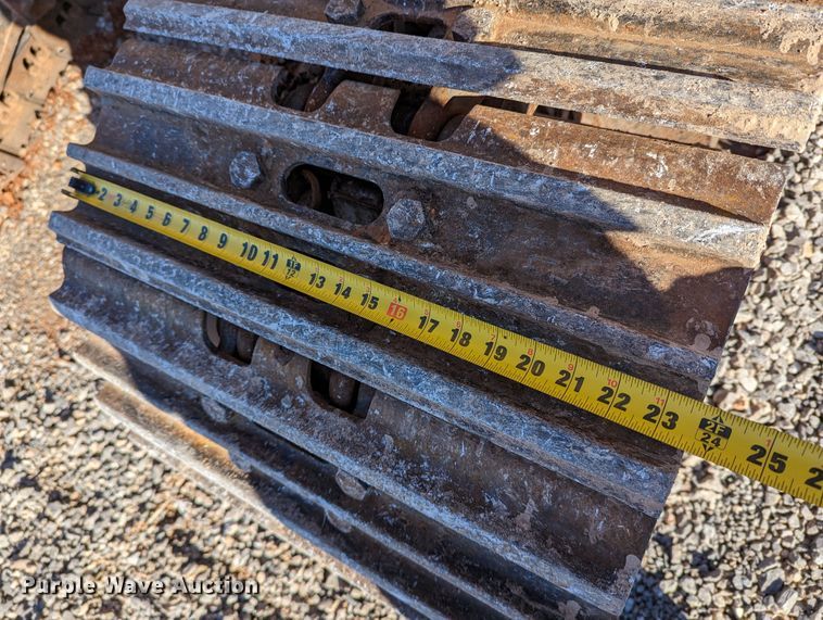 image for item LP9208 2018 Komatsu PC170LC-11  excavator