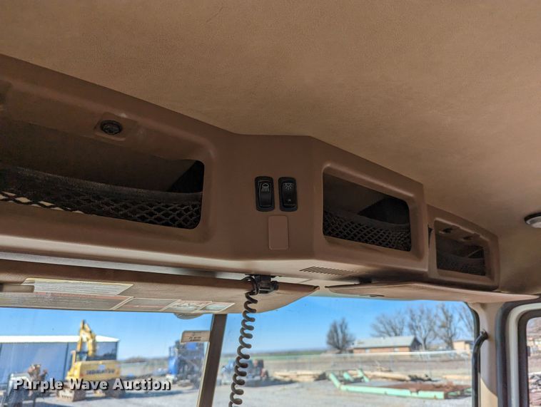 image for item LP9209 2013 Mack GU813  vacuum truck