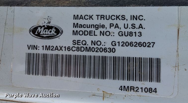 image for item LP9209 2013 Mack GU813  vacuum truck