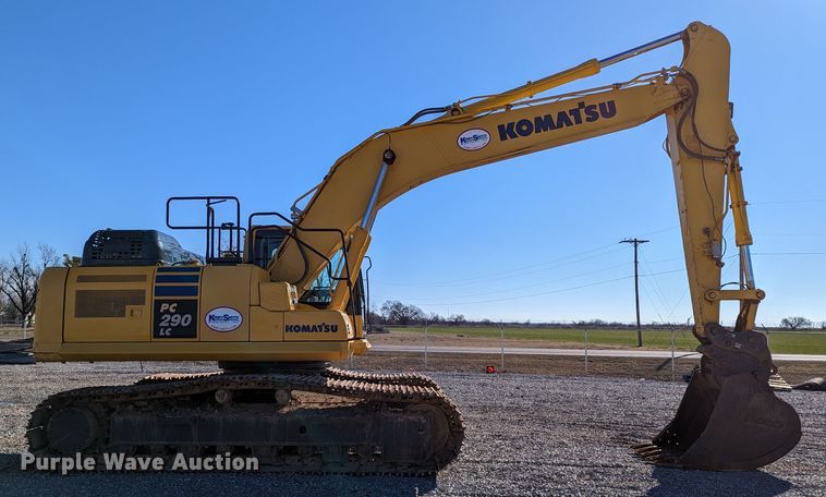image for item LP9210 2017 Komatsu PC290LC-11  excavator