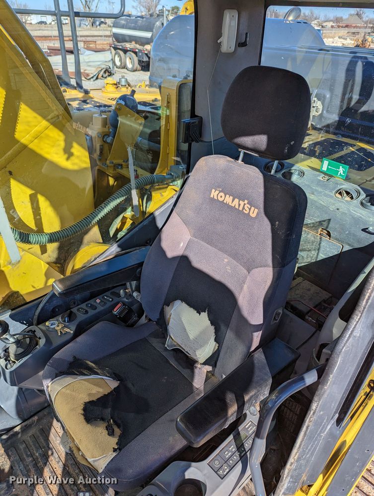 image for item LP9210 2017 Komatsu PC290LC-11  excavator