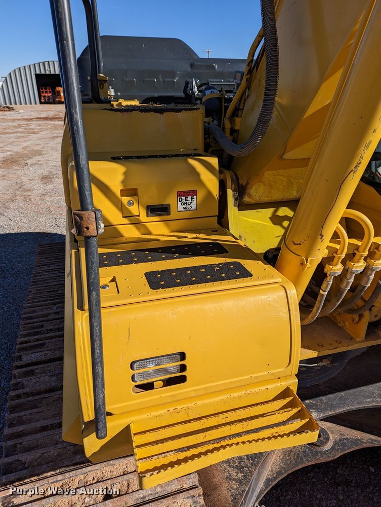 image for item LP9210 2017 Komatsu PC290LC-11  excavator