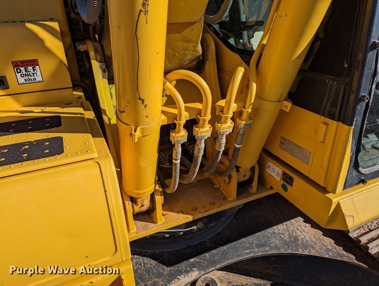 image for item LP9210 2017 Komatsu PC290LC-11  excavator