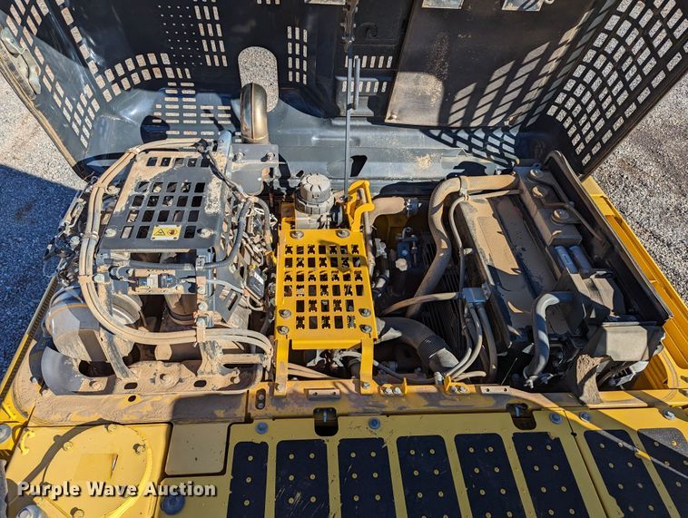 image for item LP9210 2017 Komatsu PC290LC-11  excavator