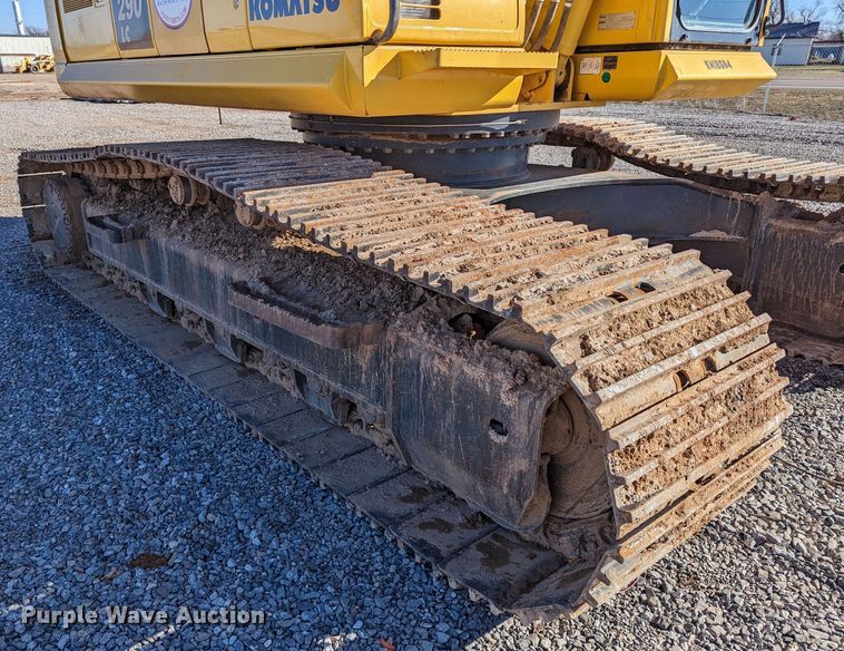 image for item LP9210 2017 Komatsu PC290LC-11  excavator