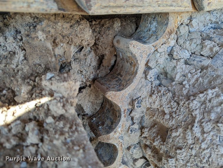 image for item LP9210 2017 Komatsu PC290LC-11  excavator