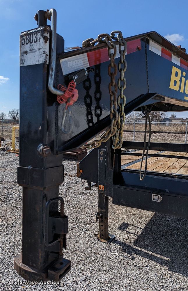 image for item LP9212 2020 Big Tex 25GN-28BK  equipment trailer