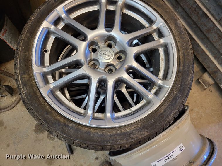 image for item LR9163 (3) 215/45R17 tires and wheels