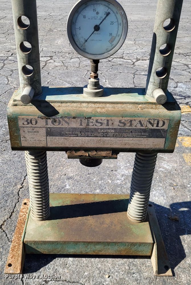 image for item LR9168 Tools