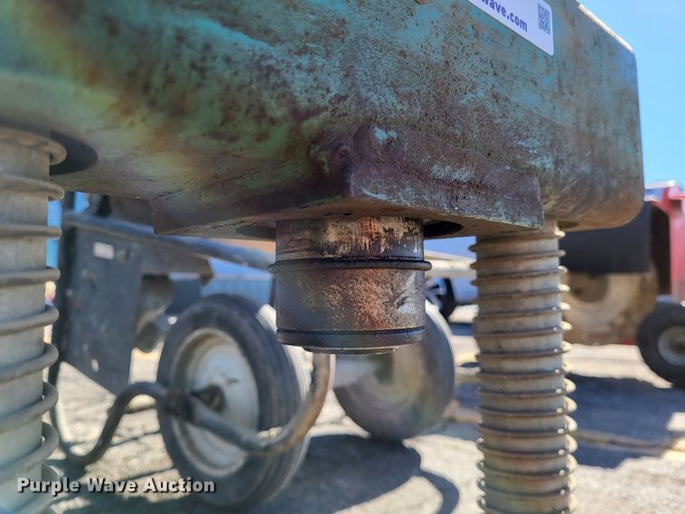 image for item LR9168 Tools