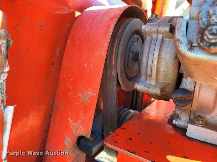 image for item LR9169 Kwik-trench KT200B  trencher