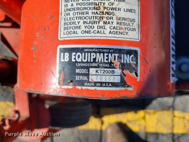 image for item LR9169 Kwik-trench KT200B  trencher