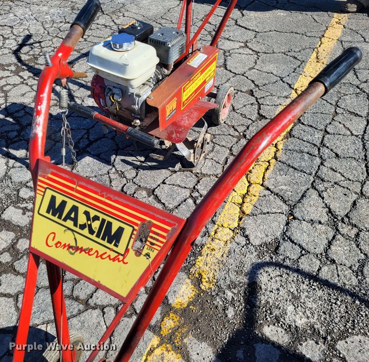 image for item LR9170 (3) tillers