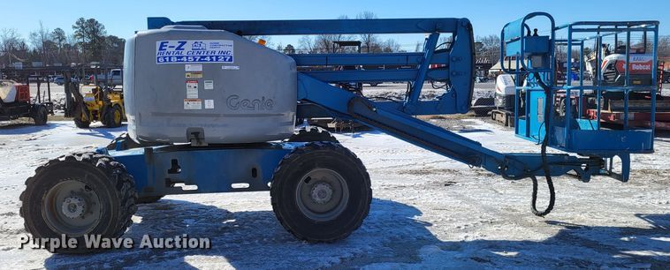 image for item LR9172 2003 Genie Z45/25  boom lift