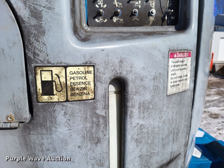 image for item LR9172 2003 Genie Z45/25  boom lift