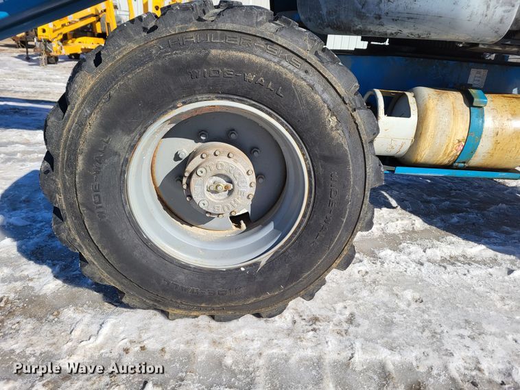 image for item LR9172 2003 Genie Z45/25  boom lift