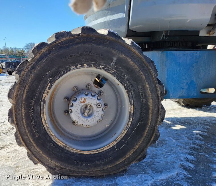 image for item LR9172 2003 Genie Z45/25  boom lift