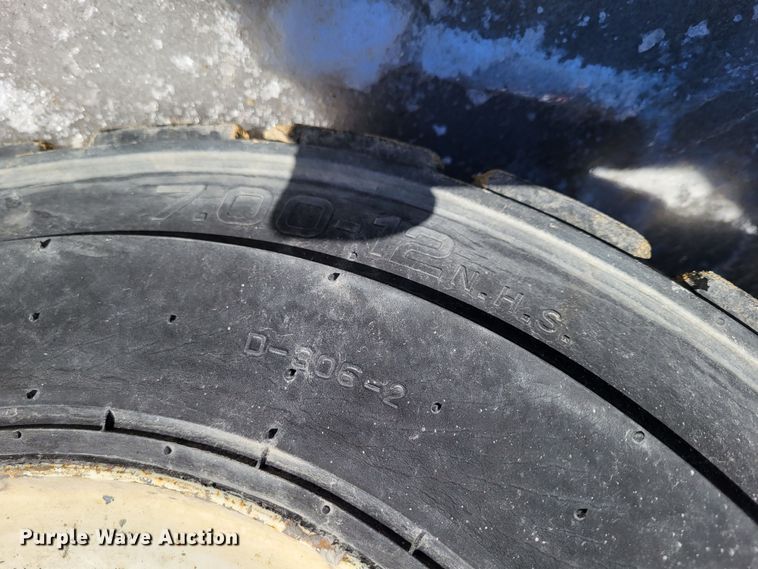 image for item LR9173 2003 Yale GTP050RGNUAE084  forklift