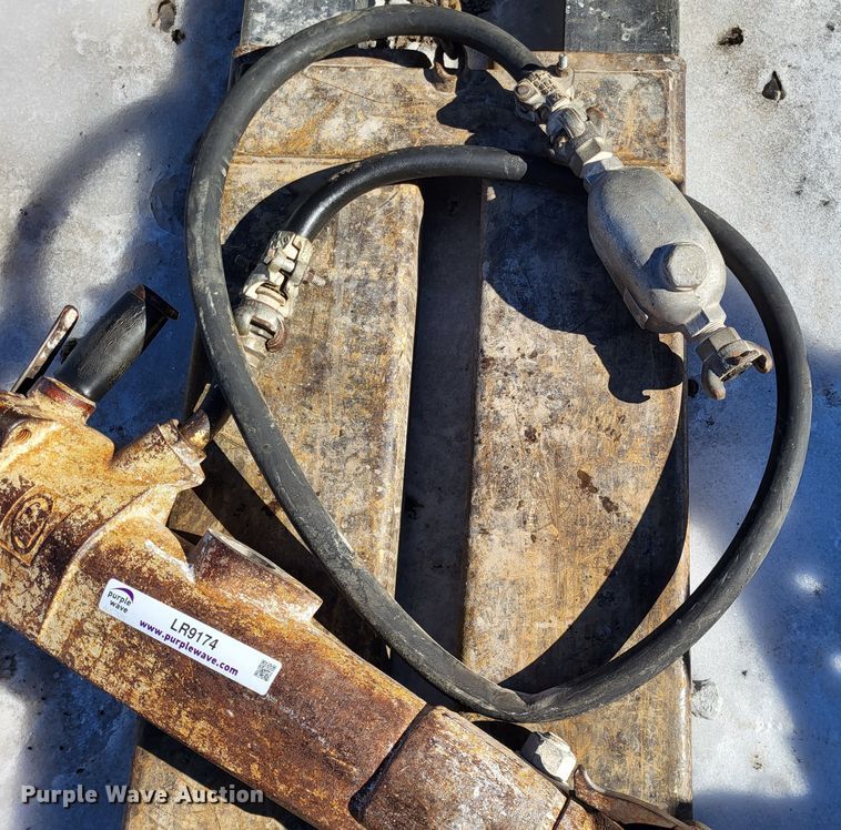 image for item LR9174 Ingersoll Rand  pneumatic jack hammer