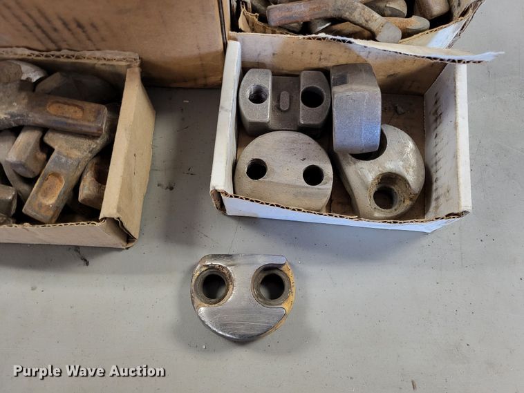 image for item LR9176 Stump grinder teeth